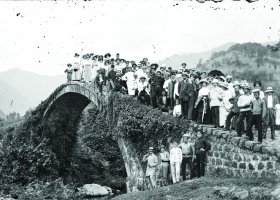 fot. Arestakes Shaanyan - Bridge of Tamara