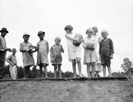 Dorothea Lange (1895-1965)