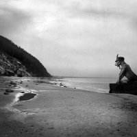 Halina Marduła - Dwunasta w południe