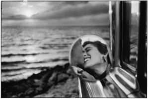 Elliott Erwitt (1928-2023)