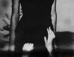 Iwona Germanek - Różowy nie istnieje