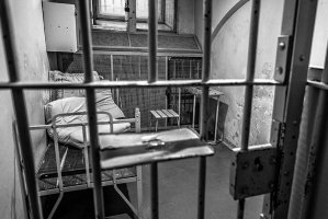 Tomasz Juszkiewicz - Poza czasem