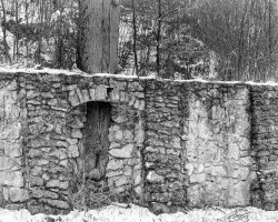 Janusz Wojcieszak - Znikające mury