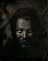 Katarzyna Kalua Kryńska - Between Two Moons