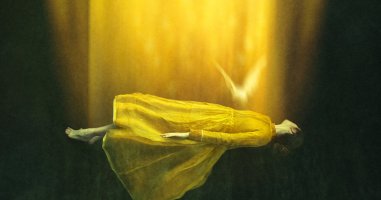 Laura Makabresku - Światło melancholii