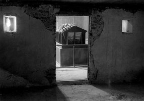 Majdanek w fotografii Edwarda Hartwiga