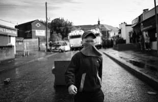 Mariusz Śmiejek - Not Surrendering