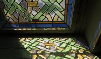 Maria Różańska - Kolorowe okna - inowrocławskie witraże