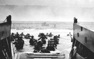Robert Capa (1913 - 1954)