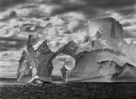 Sebastiao Salgado (1944-2025)