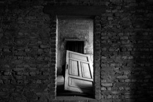 Wobec miejsca i czasu VII. Wewnętrzno-zewnętrzne metakorelacje