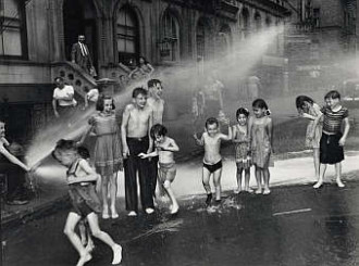 Weegee4