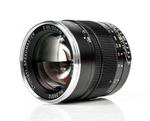 Mitakon Speedmaster 50 mm f/0.95 Mark III