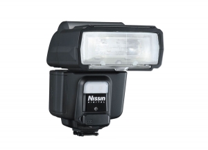 Nissin i60A Speedlight